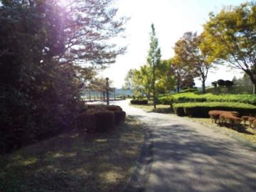 いわき公園／徒歩5分・約400m(2023年10月)