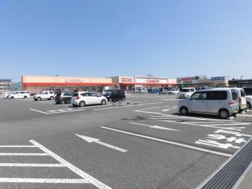 マルトＳＣ窪田店／徒歩14分・約1,100m(2020年4月)