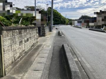 前面道路含む現地写真(2025年10月)