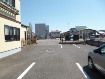 前面道路含む現地写真(2019年4月) 前面道路含む現地写真(2019年4月)