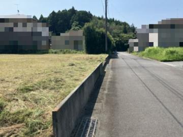 前面道路含む現地写真(2025年8月)