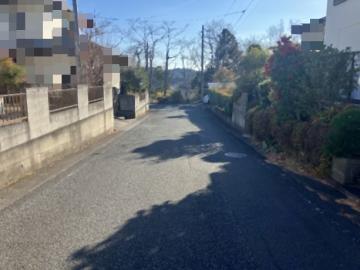 前面道路含む現地写真(2025年12月)