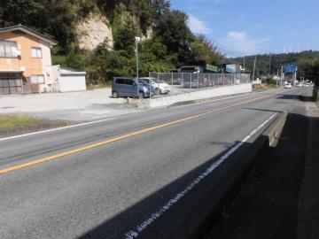 前面道路含む現地写真(2021年10月)
