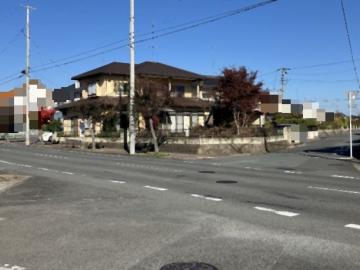 前面道路含む現地写真(2025年11月)