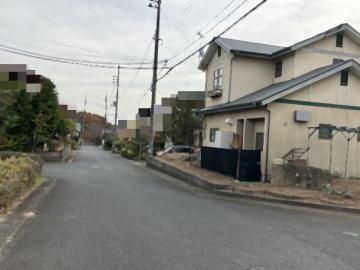 前面道路含む現地写真(2025年11月)