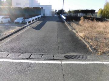 前面道路含む現地写真(2024年1月)