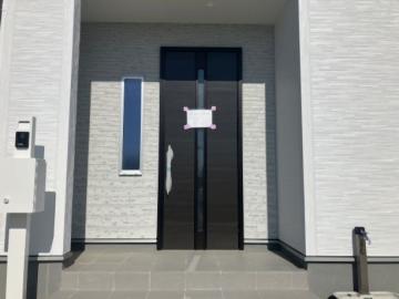 玄関(2025年10月)