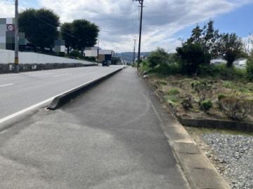 前面道路含む現地写真(2026年10月)