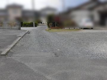 前面道路含む現地写真(2021年4月) 前面道路含む現地写真(2021年4月)
