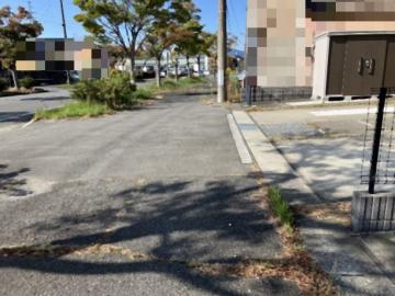 前面道路含む現地写真(2025年10月)