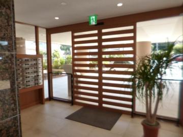 エントランス(2025年10月)