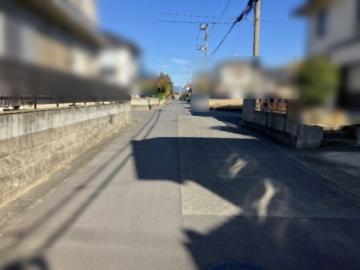 前面道路含む現地写真(2025年11月)