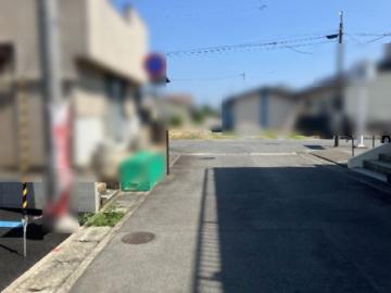 前面道路含む現地写真(2026年8月)