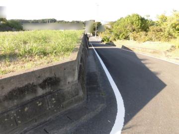 前面道路含む現地写真(2022年9月)