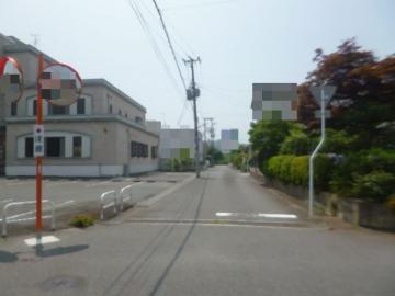 前面道路含む現地写真(2025年7月)