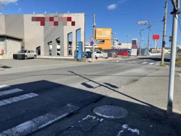 前面道路含む現地写真(2025年10月)