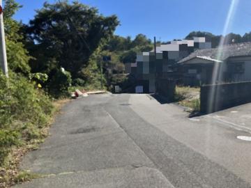 前面道路含む現地写真(2025年10月)