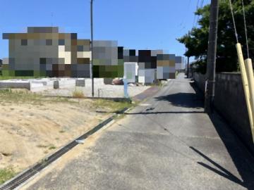 前面道路含む現地写真(2026年8月)