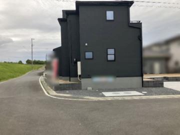 前面道路含む現地写真(2026年9月)