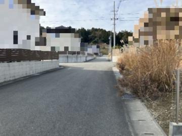 前面道路含む現地写真(2025年12月)