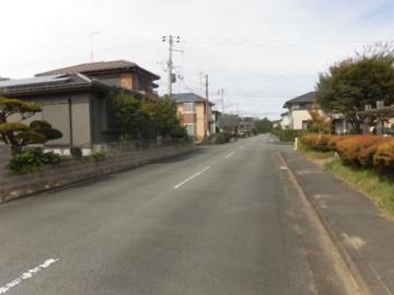 前面道路含む現地写真(2023年10月)